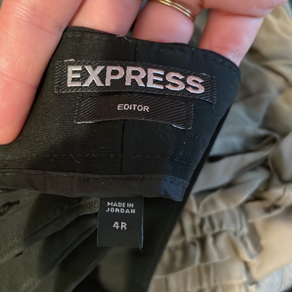 Express Editor Women’s Pants in Gray - Picture 7 of 7